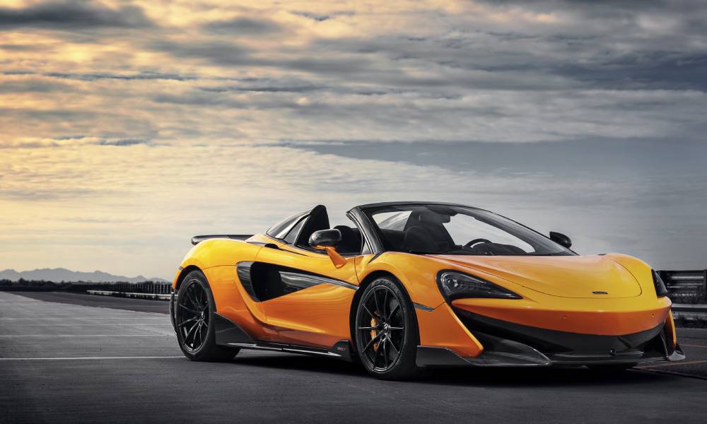 Benefits of Renting a McLaren Car